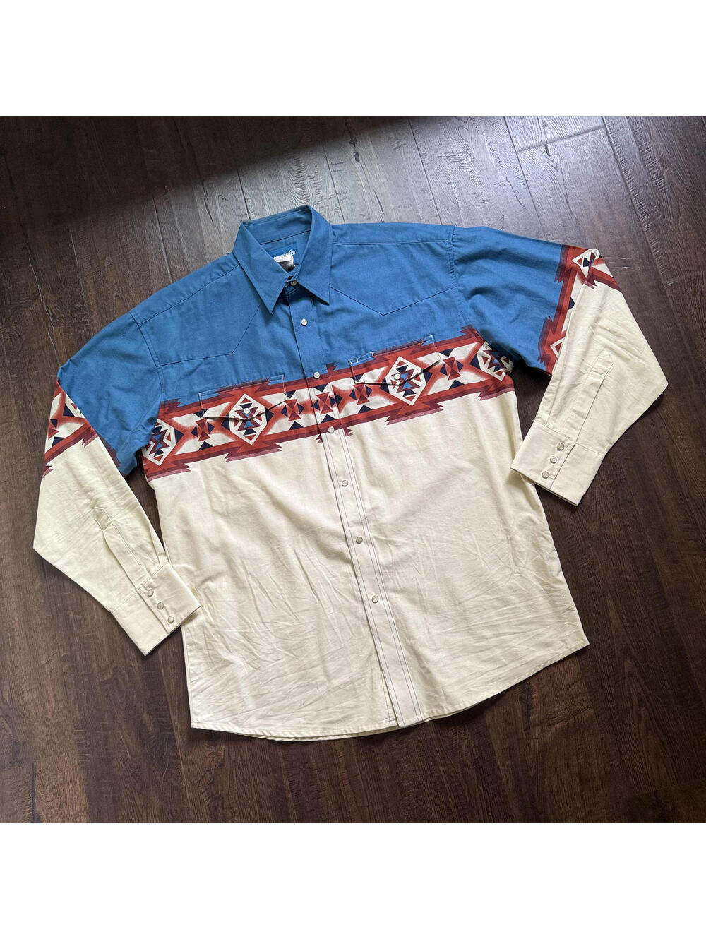 Vintage Western Wrangler Native American Western Print Pearl Snap Longsleeve L
